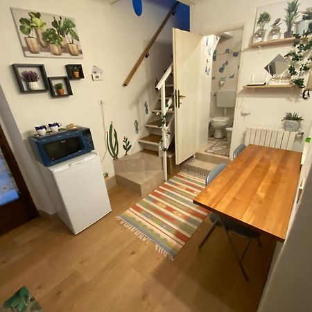 Bed and Breakfast Casa Baiettini 9 Интра Экстерьер фото